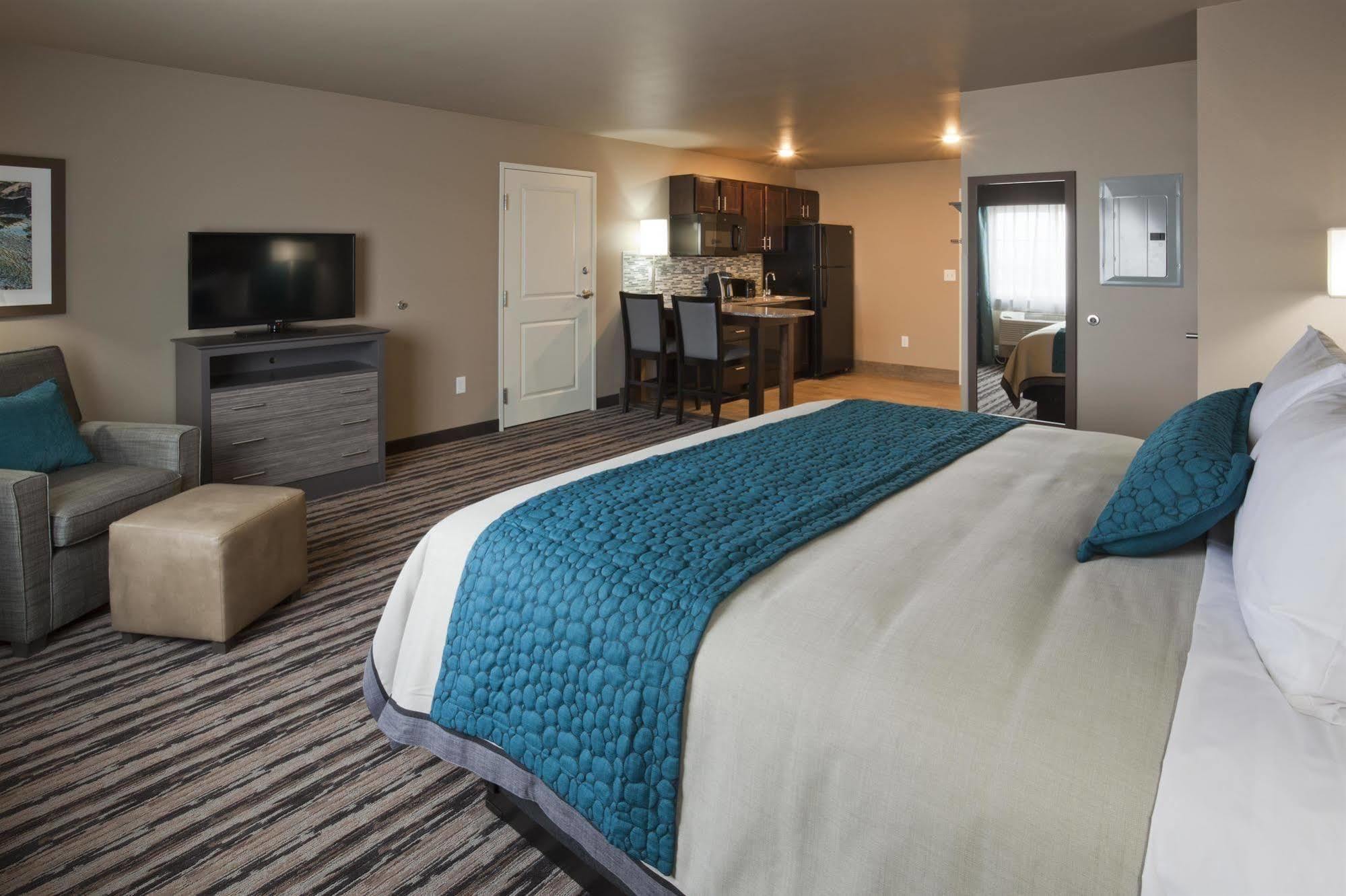 Grandstay Hotel & Suites Valley City Esterno foto