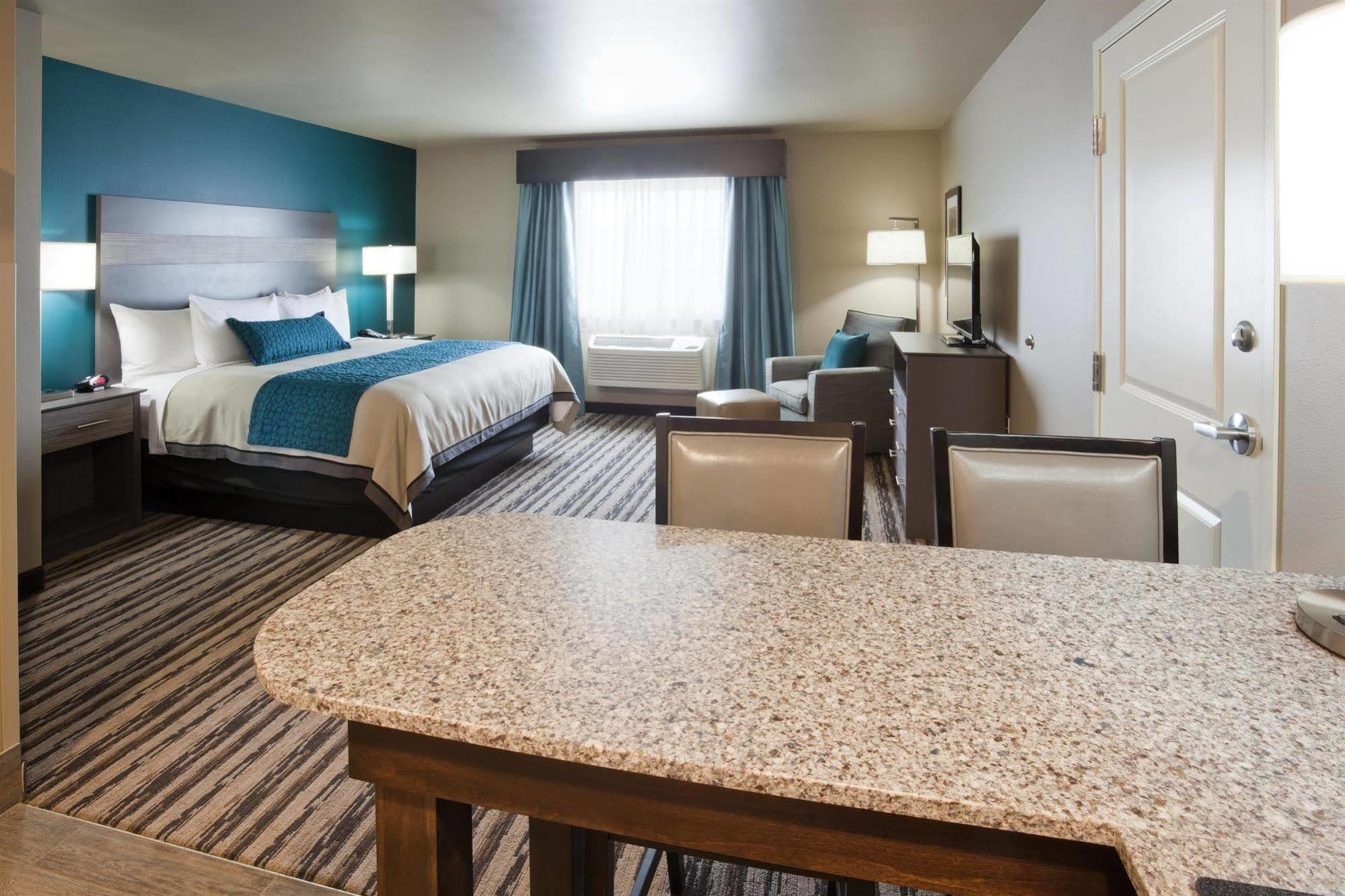 Grandstay Hotel & Suites Valley City Esterno foto