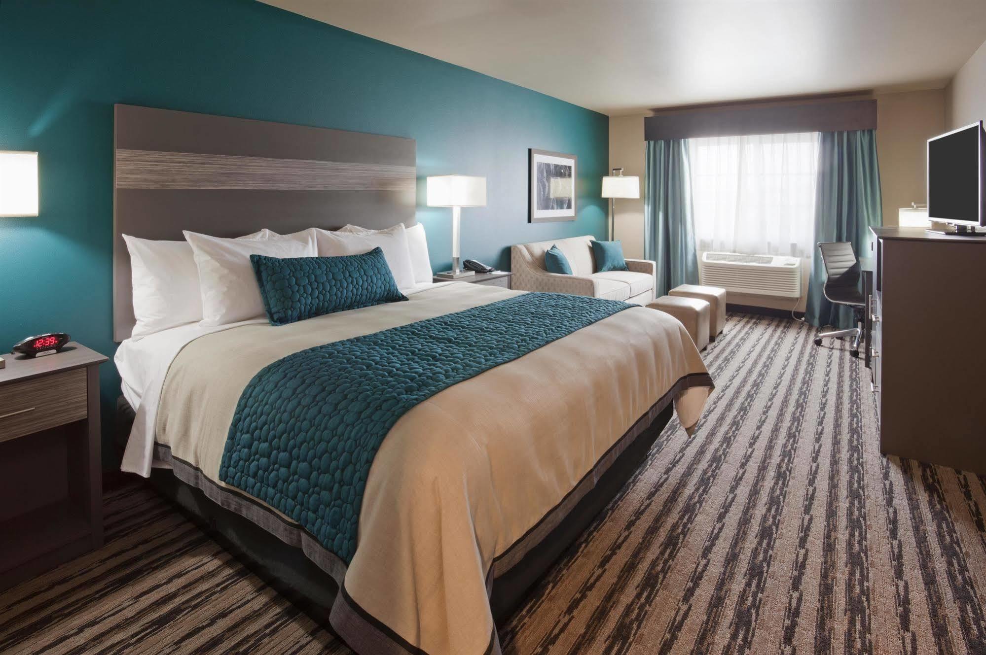 Grandstay Hotel & Suites Valley City Esterno foto